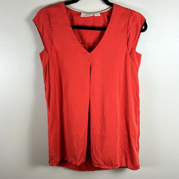 Maeve Cap Sleeve Blouse - Picture 2 of 9